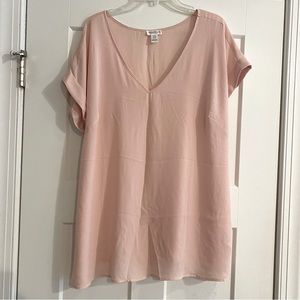 *Final price* MOTHERHOOD MATERNITY Light Pink Dolman Sleeve Top